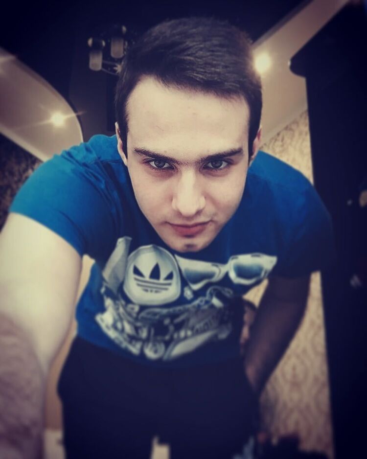  48984397  , 29 ,    