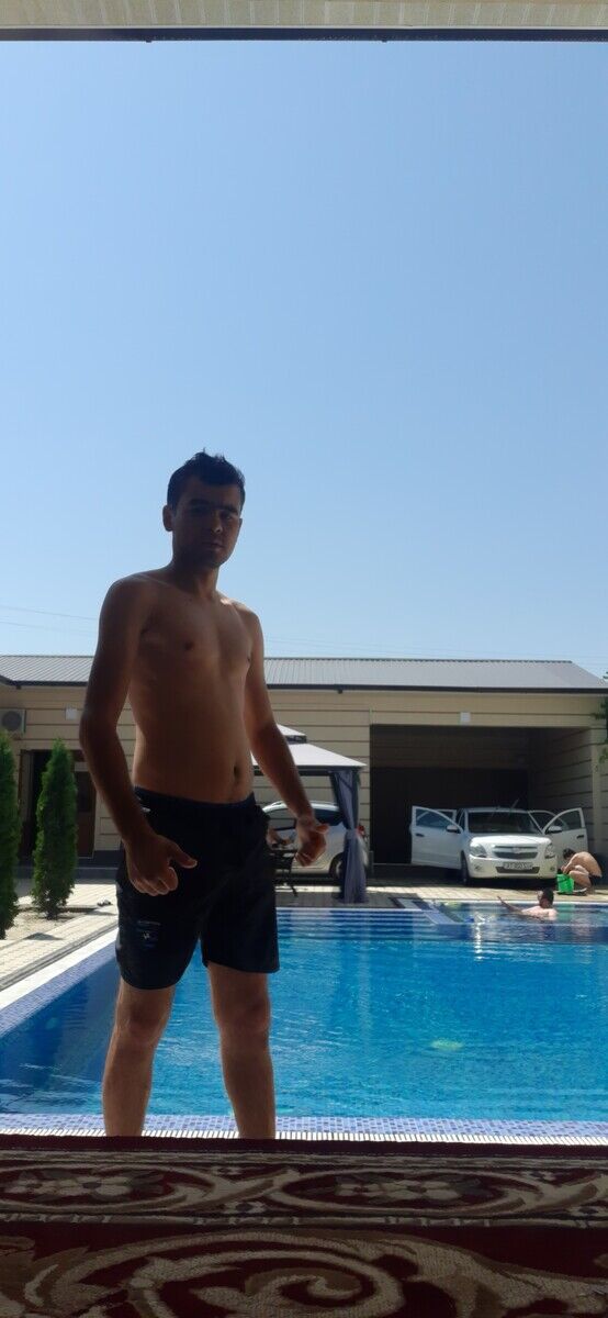  20995457  Sherzod, 31 ,    