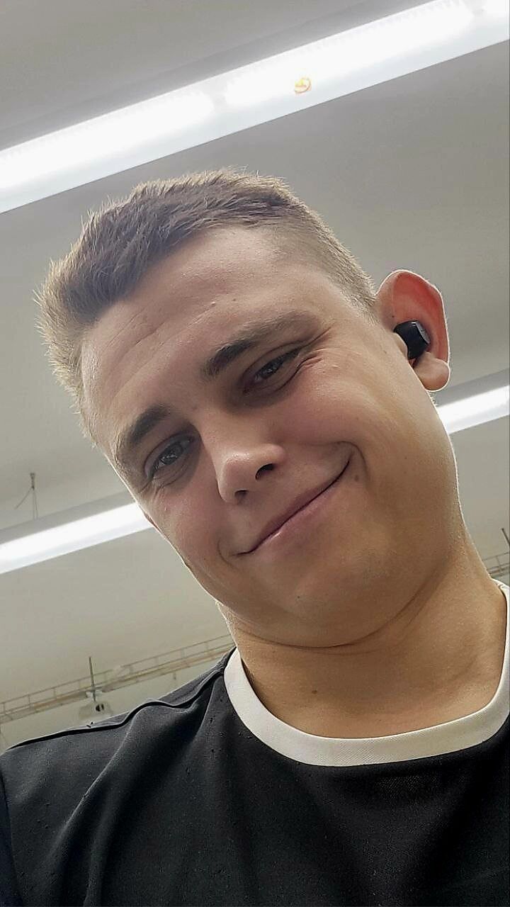  41369637  , 24 ,    