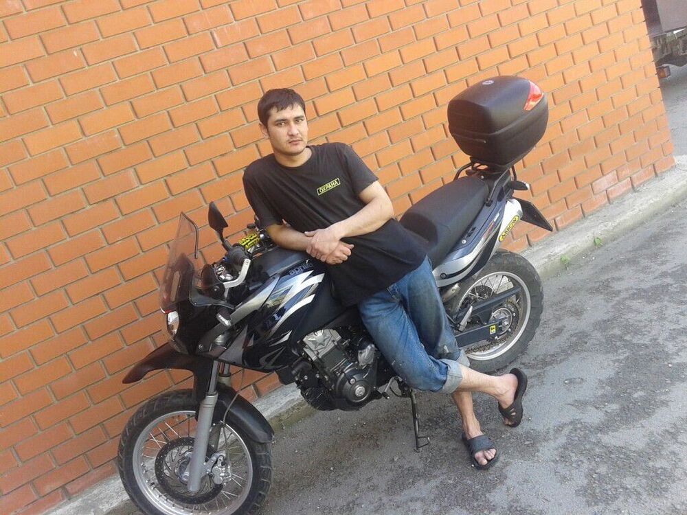  42295657  , 40 ,    
