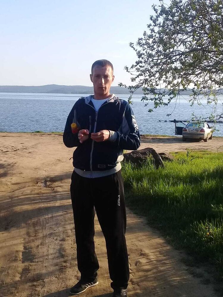  -,   Artem, 34 ,   ,   , c 
