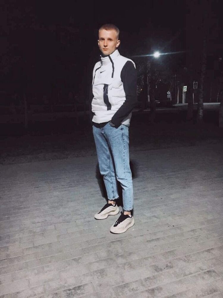  34638087  , 22 ,    