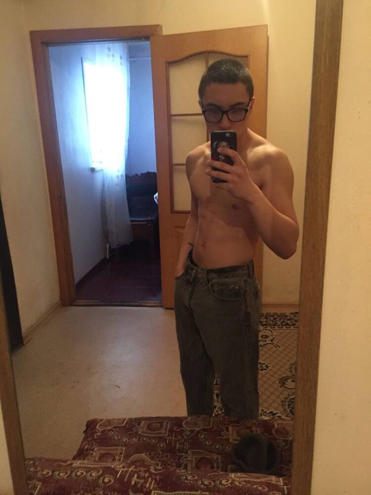  30910637  Edmon, 23 ,    