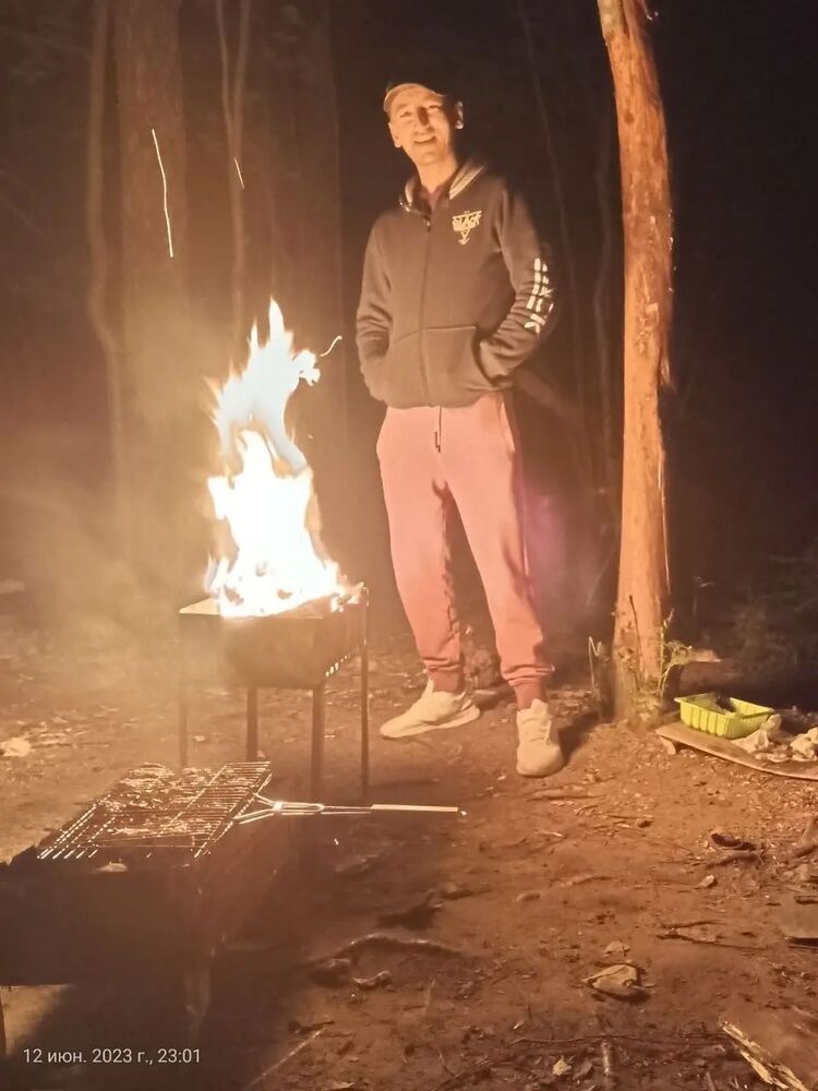  43556177  Hamza, 35 ,    