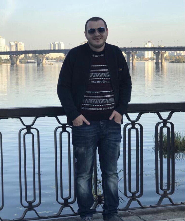  52554617  , 33 ,    Edmundston