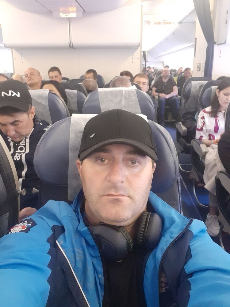  --,   , 44 ,   ,   