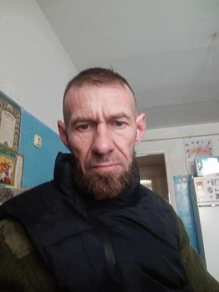  41797447  John TREWEL, 42 ,    
