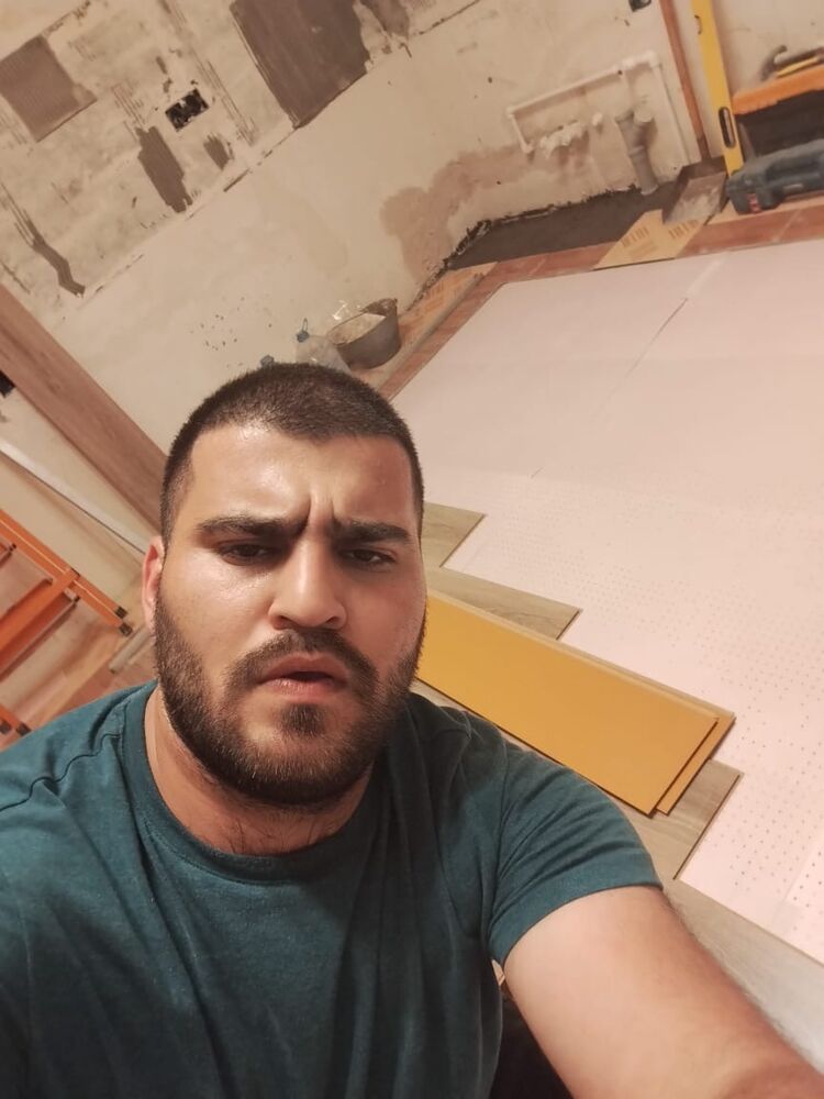  52802357  Munasib, 29 ,    