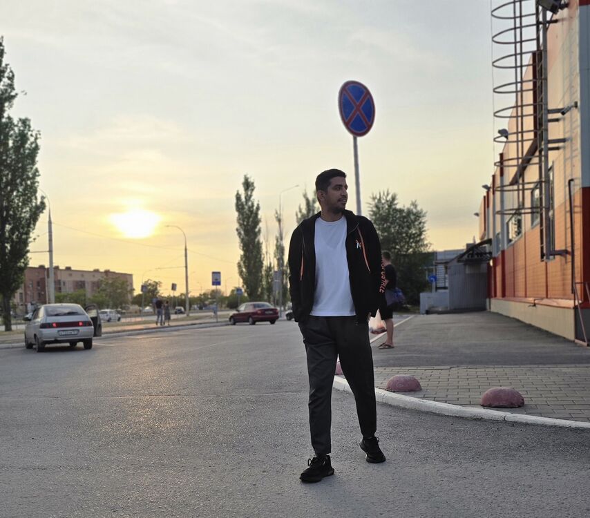  ,   Adam, 32 ,   ,   