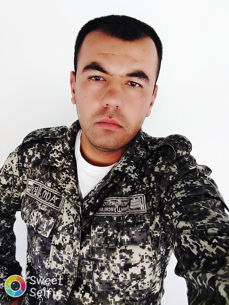  ,   Bob TeYLoR, 34 ,   ,   , c 