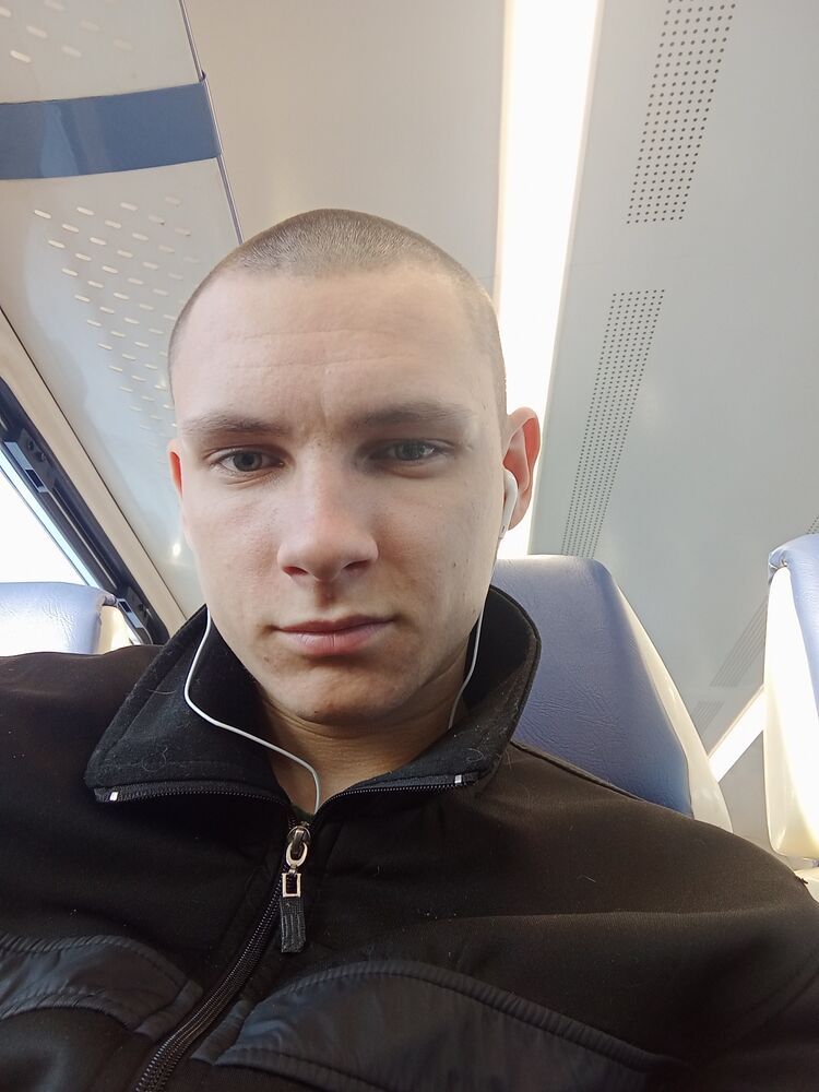  34332317  , 22 ,    