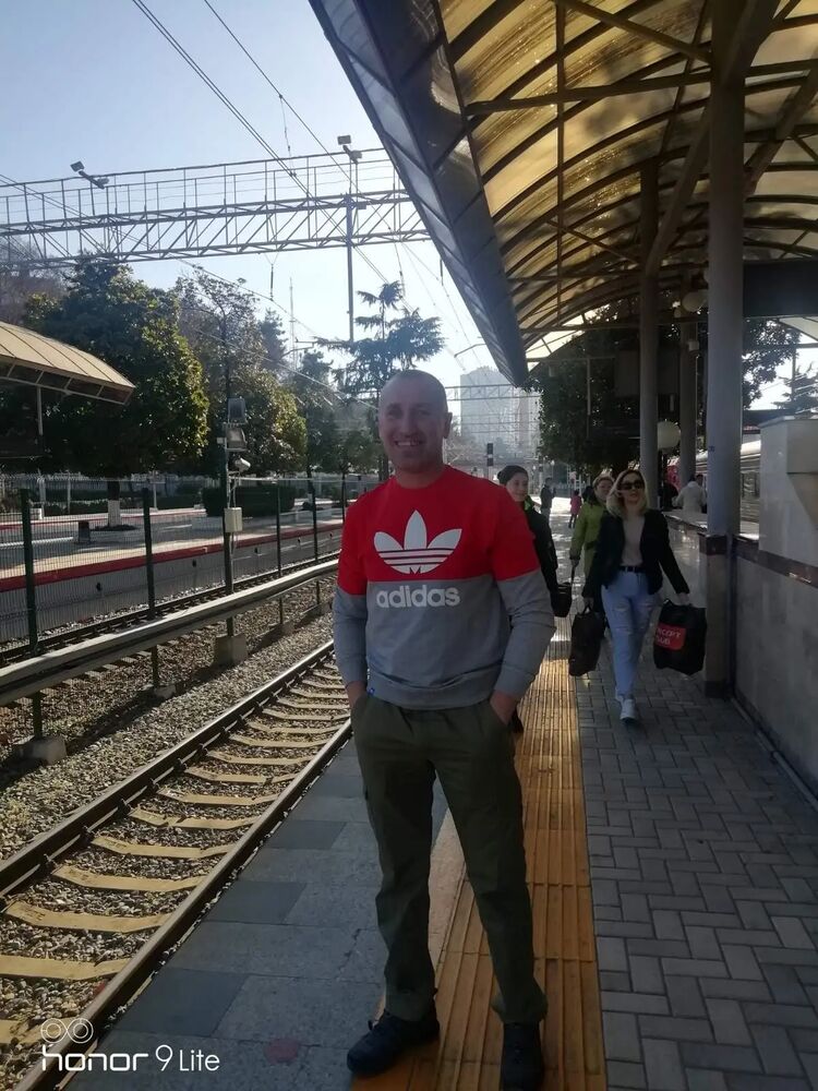  ,   Misha, 49 ,     , c 