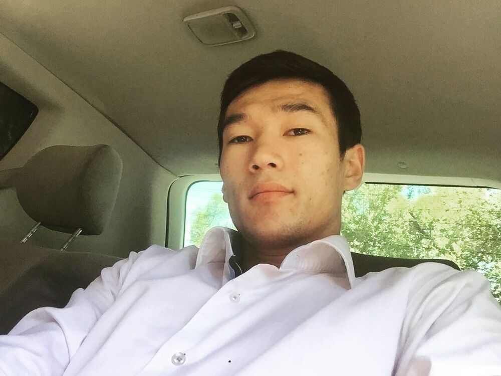  ,   Aziz, 32 ,   ,   , c 