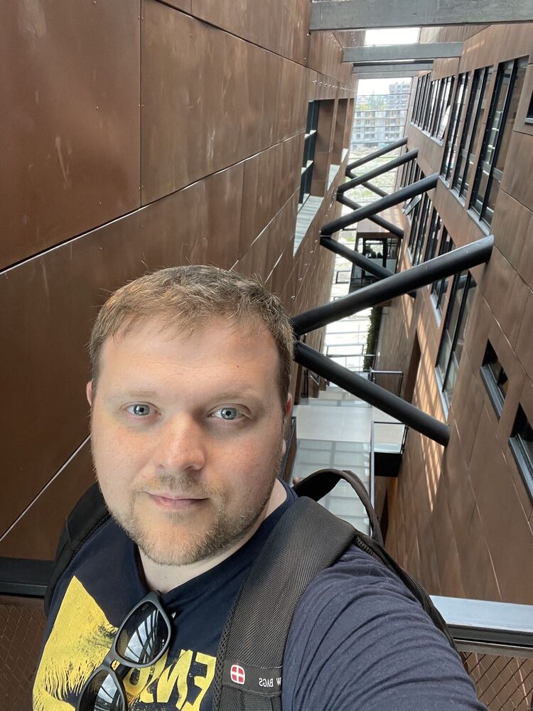  ,   Dan, 35 ,   ,   , c 