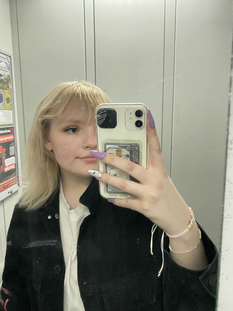  ,   Vika, 19 ,   c , 