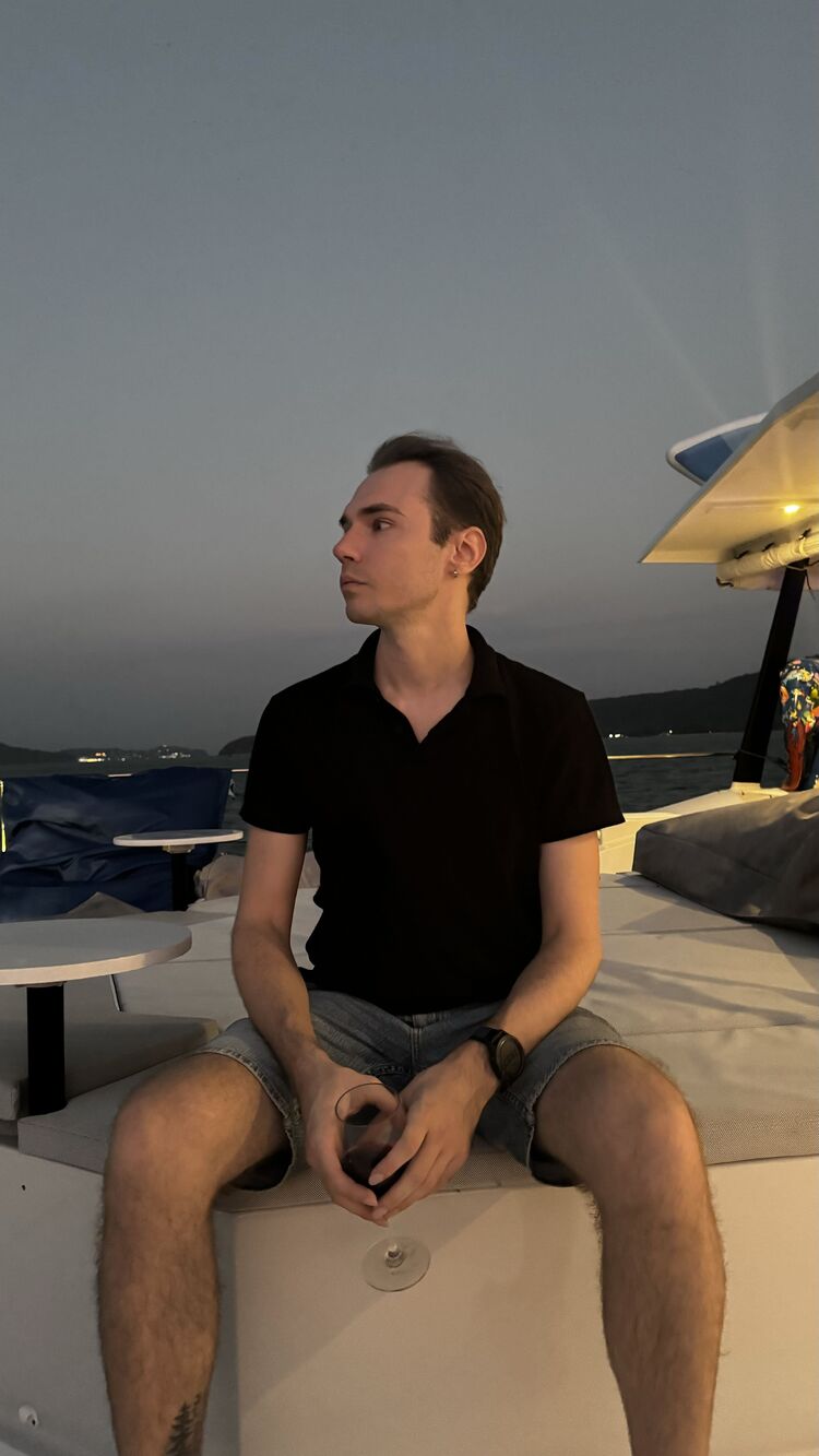 ���� 42704107 ������� Kai, 33 ����, ���� ���������� � ������