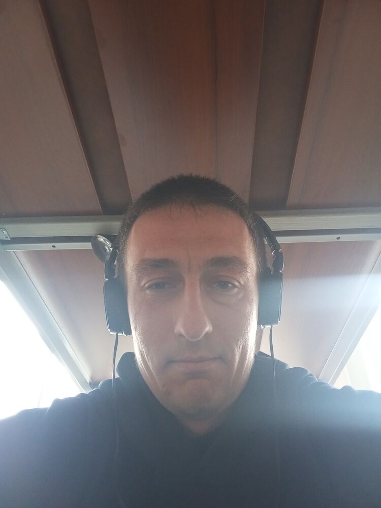  51256217  , 34 ,    