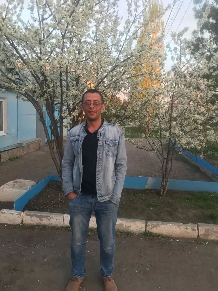  28781527  Sergey, 42 ,    