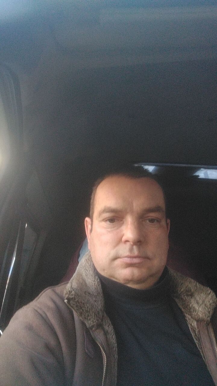  48273117  , 34 ,    