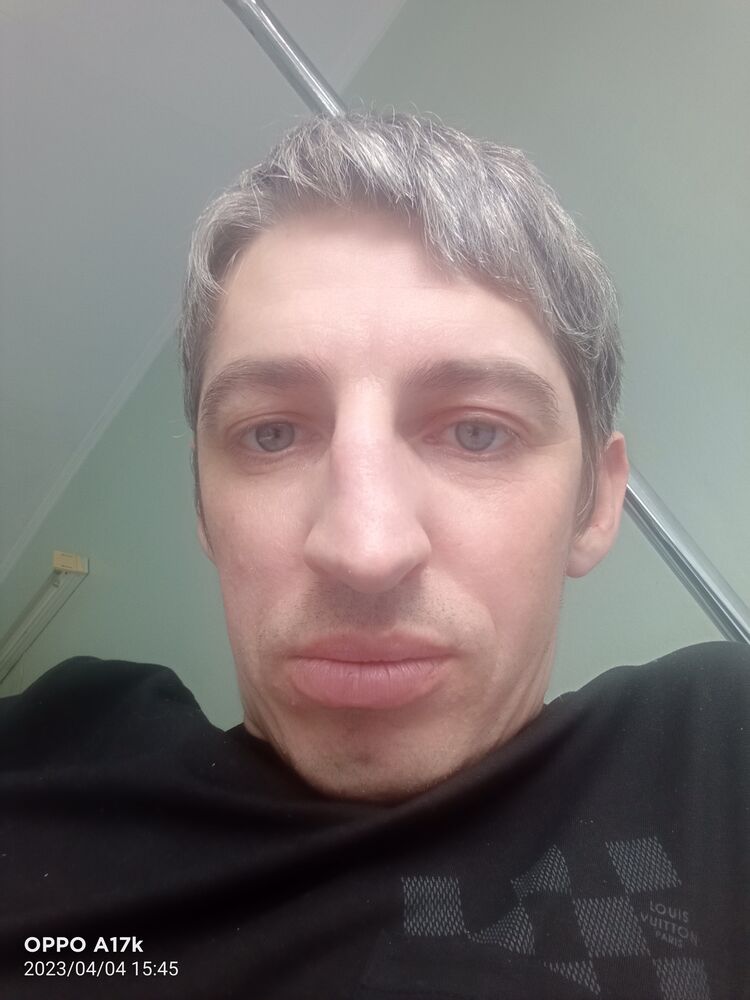  33724777  Olesandr, 43 ,    