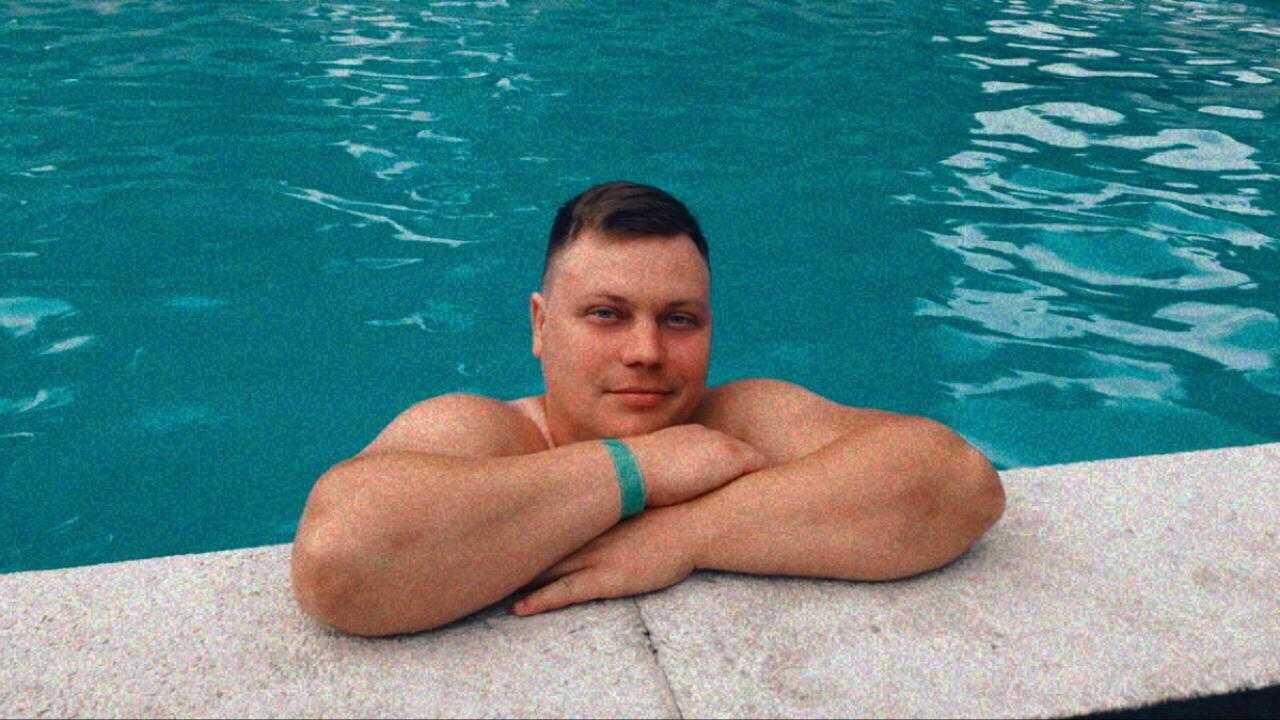  31400347  , 33 ,    --