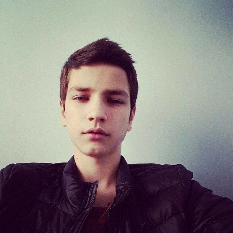  6355937  Gugi, 34 ,    