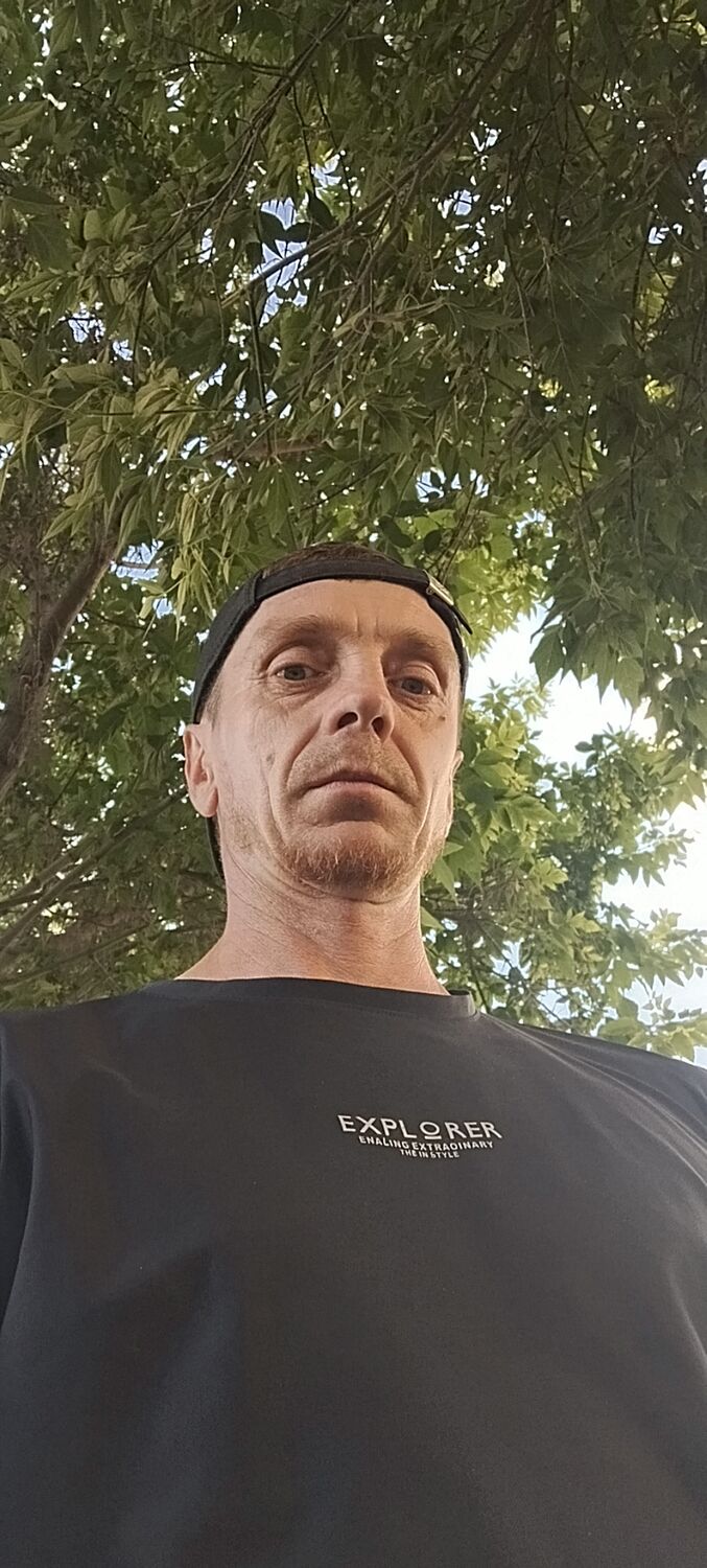 52710627  , 35 ,    