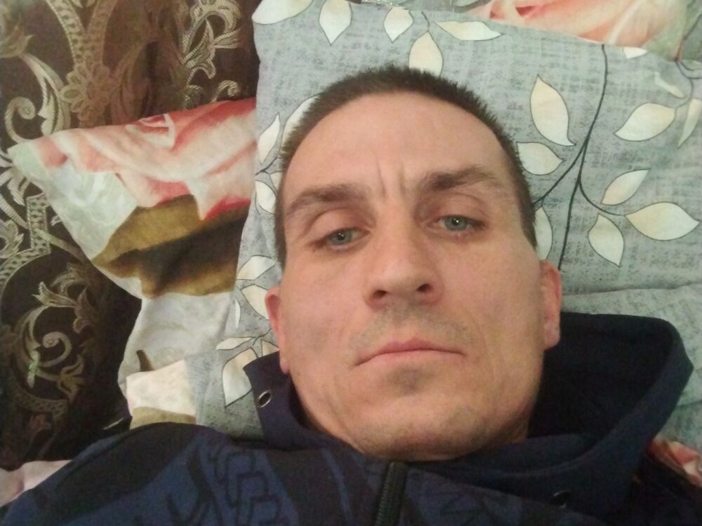  49773677  , 37 ,    