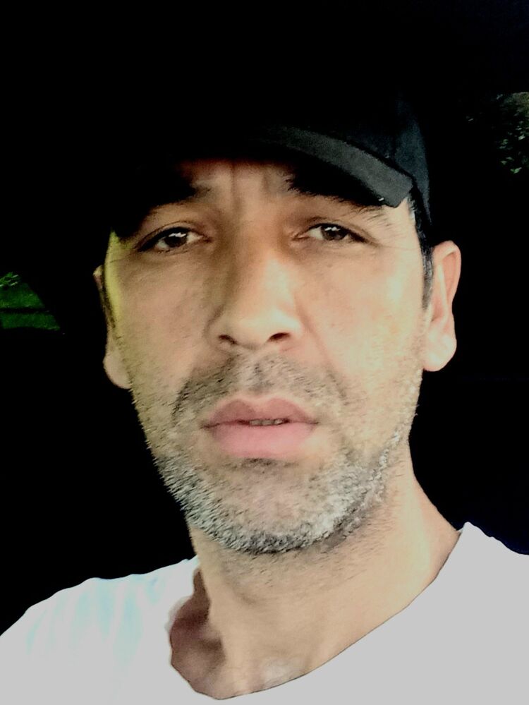  26988257  Javlon, 38 ,    