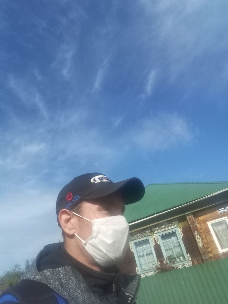  24082777  , 40 ,    -
