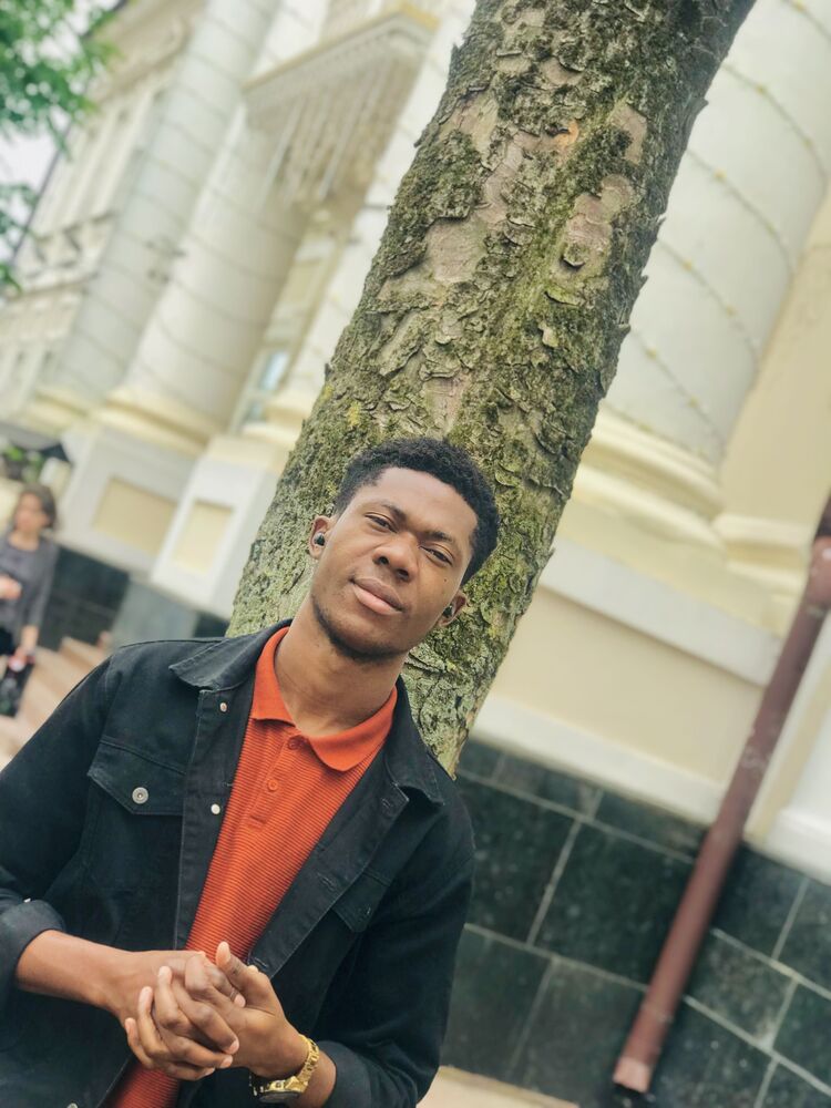  27089067  Emmanuel, 30 ,    