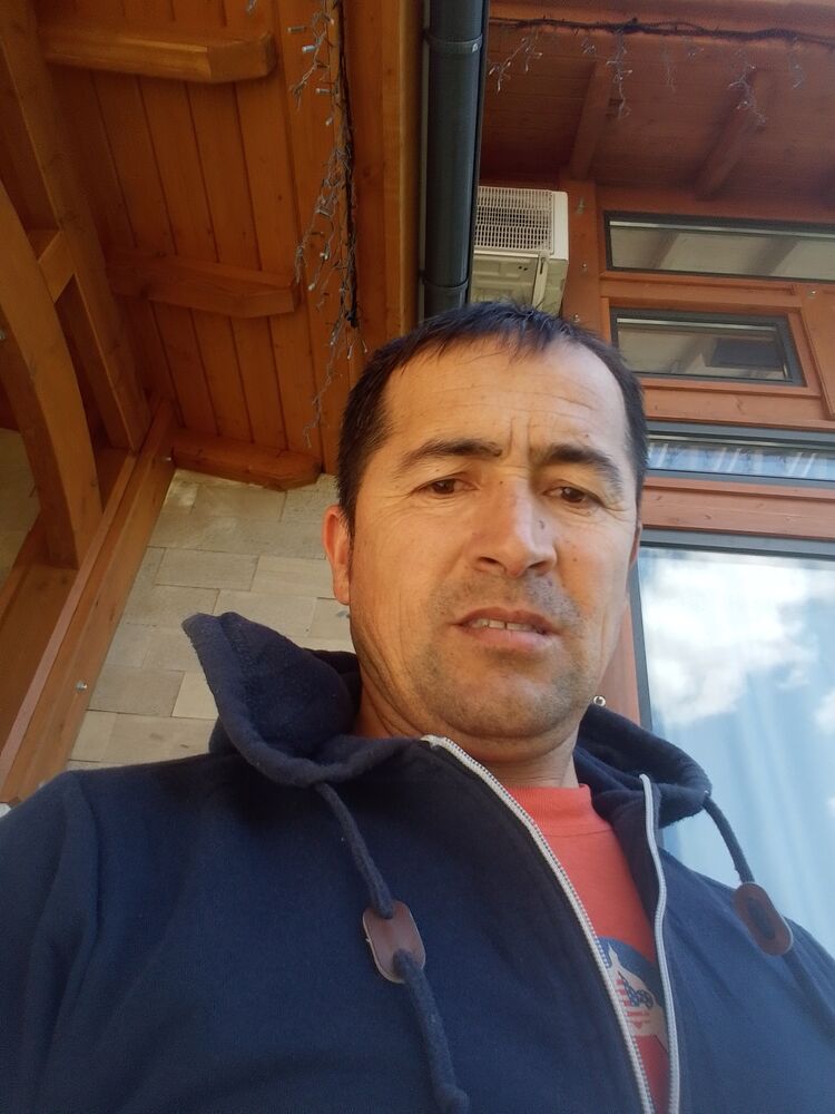  34987177  Nuradin, 41 ,    
