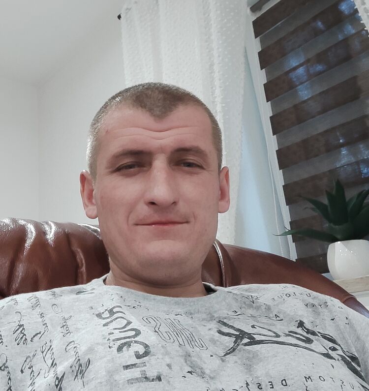  45775157  , 36 ,    