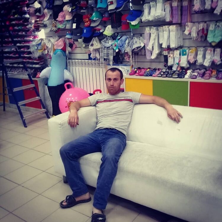  12617197  Gamzat, 34 ,    