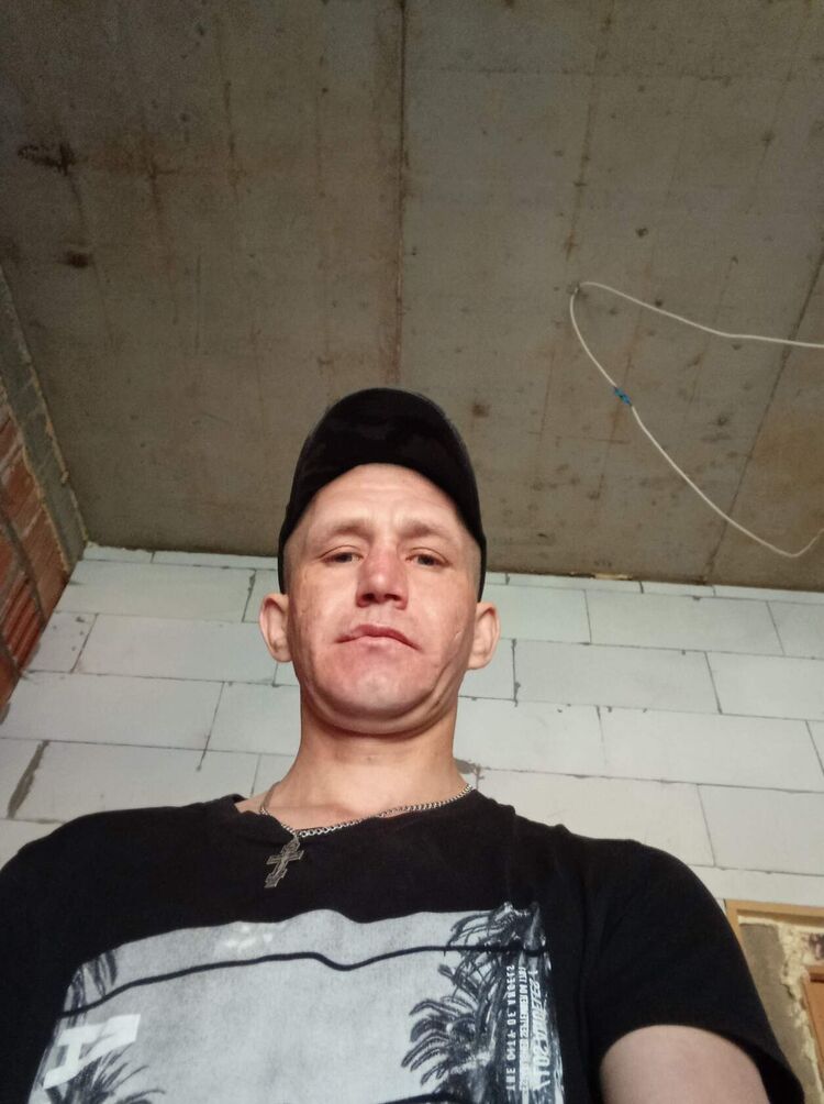  43992477  , 36 ,    