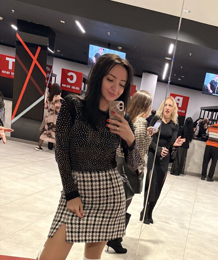 ���� 54393327 ������� ����, 32 ����, ���� ���������� � ������