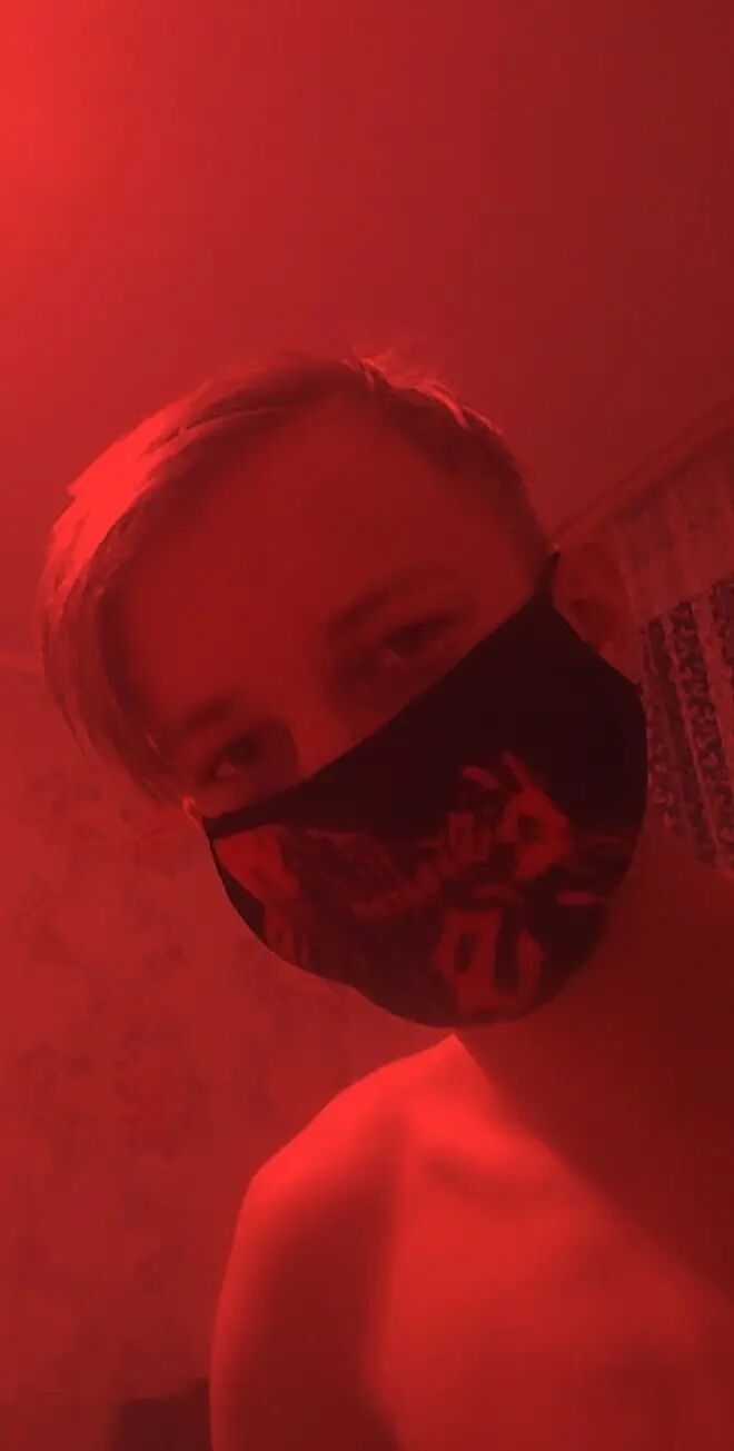  42324217  , 19 ,    