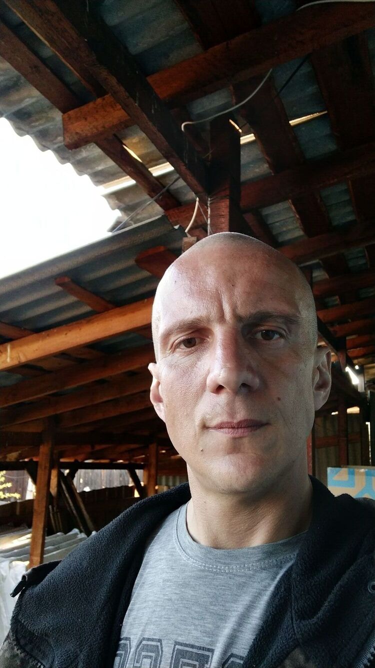 52025857  , 41 ,    