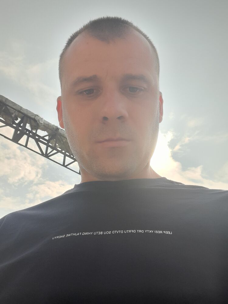  28476077  , 35 ,    