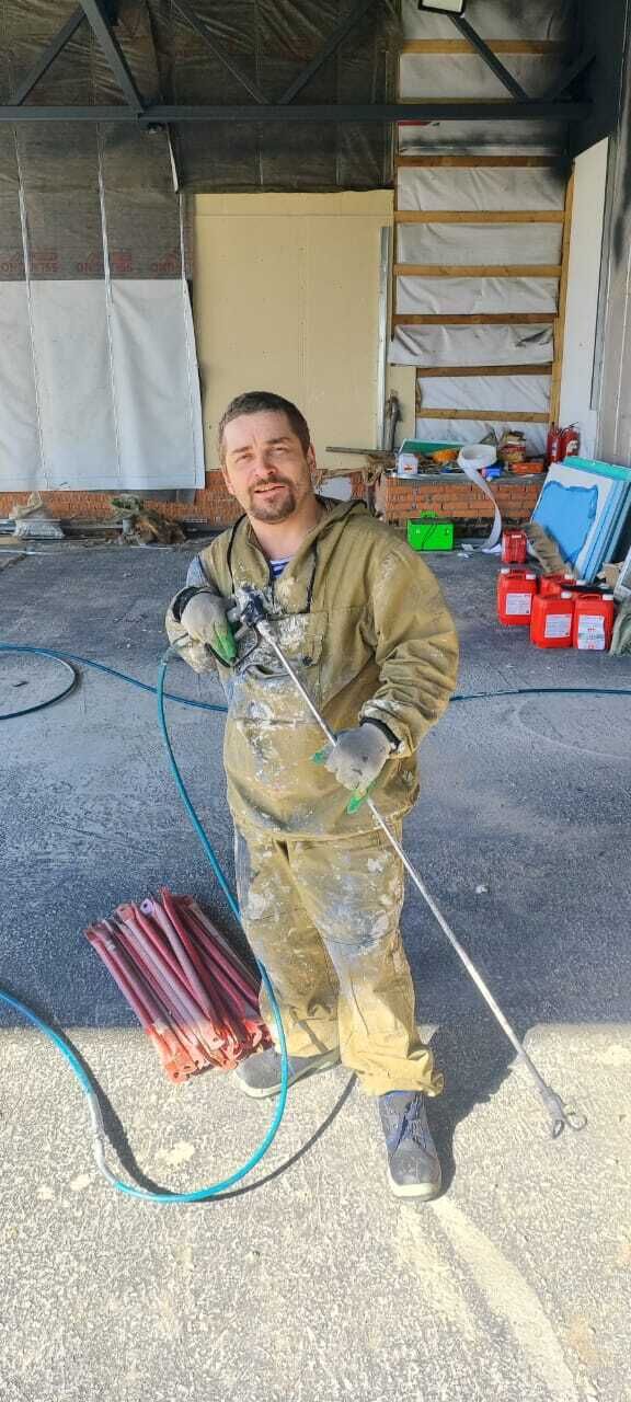  53738917  , 35 ,    -