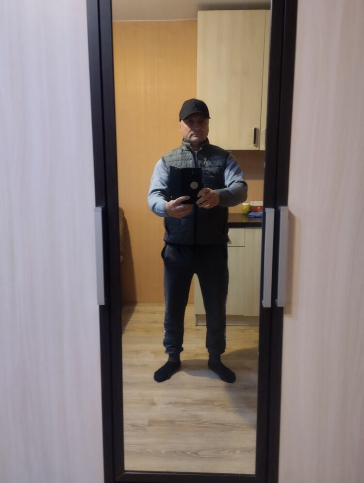  46515667  , 48 ,    
