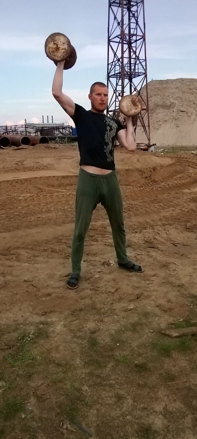  46614857   xXx, 36 ,    