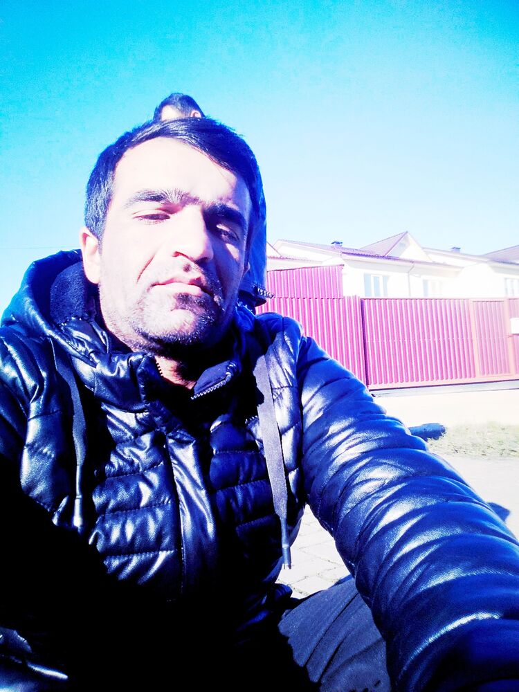  30377887  Emomali, 32 ,    