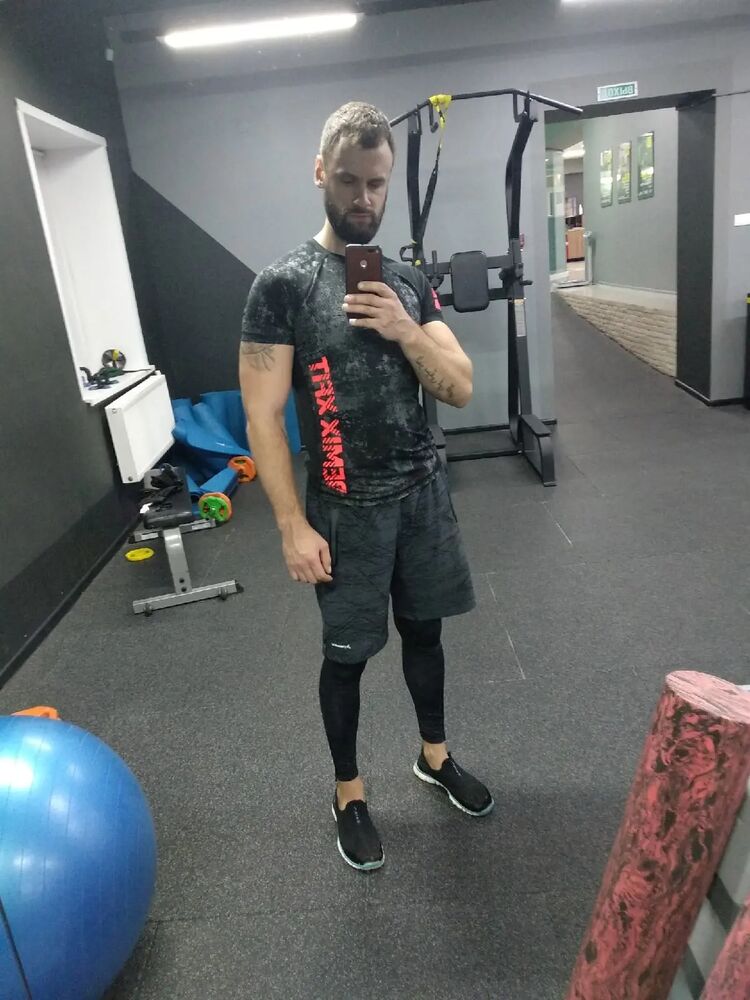  33908477  , 39 ,    