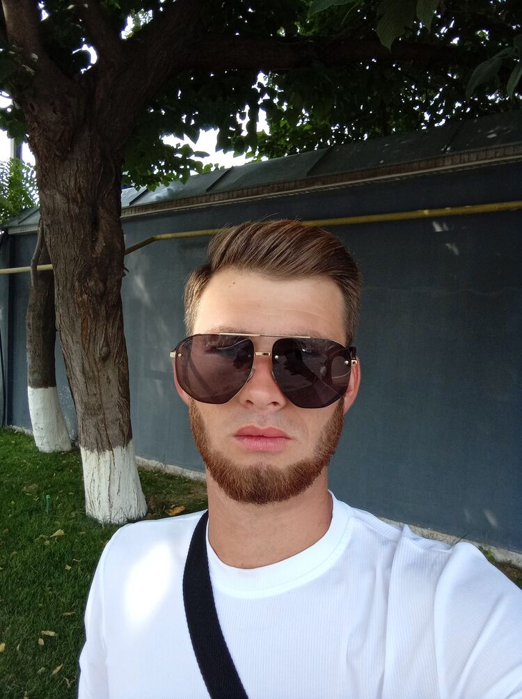  39991157  Aziz, 22 ,    