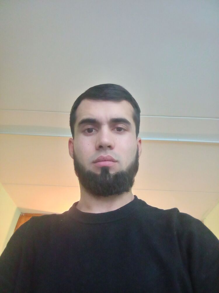  32924417  Muhriddin, 23 ,    