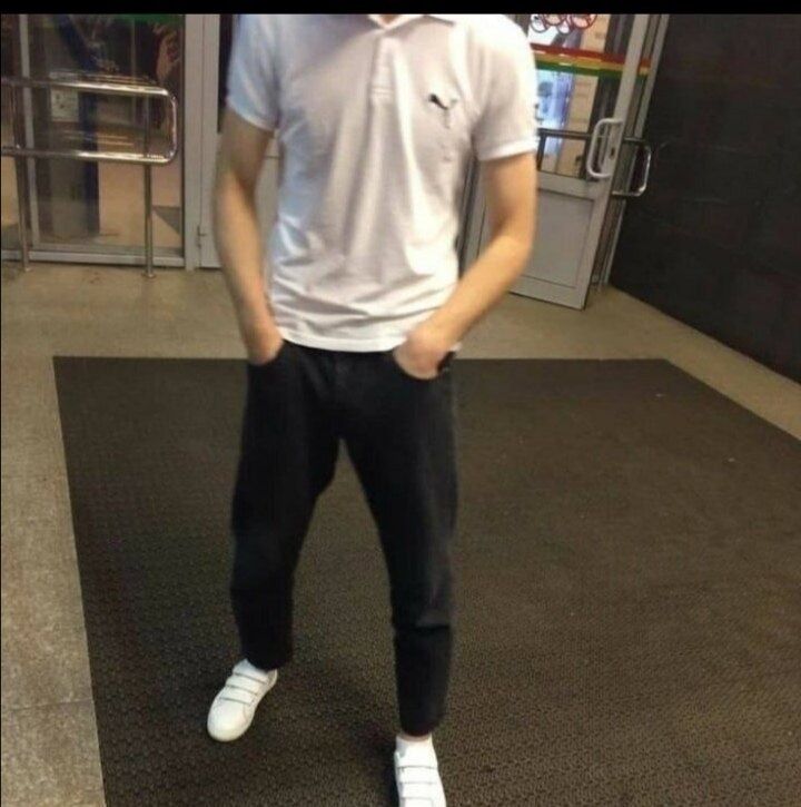  43483037  , 20 ,    -