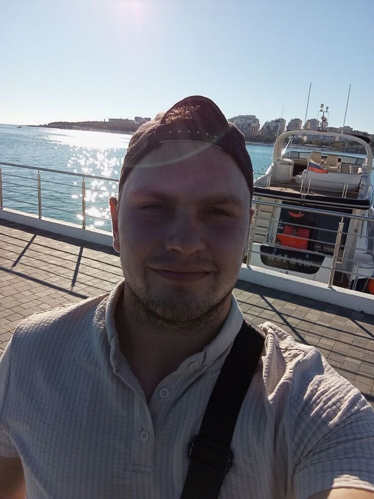  54427317  Alexs_ellr, 27 ,    Deleted