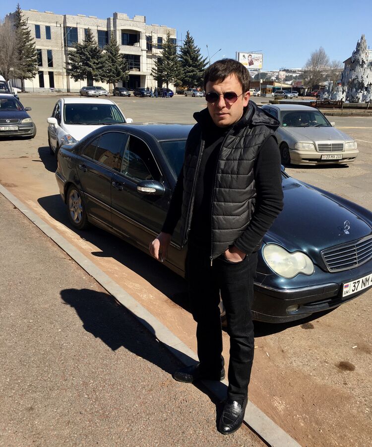  ,   Sam, 31 ,   ,   