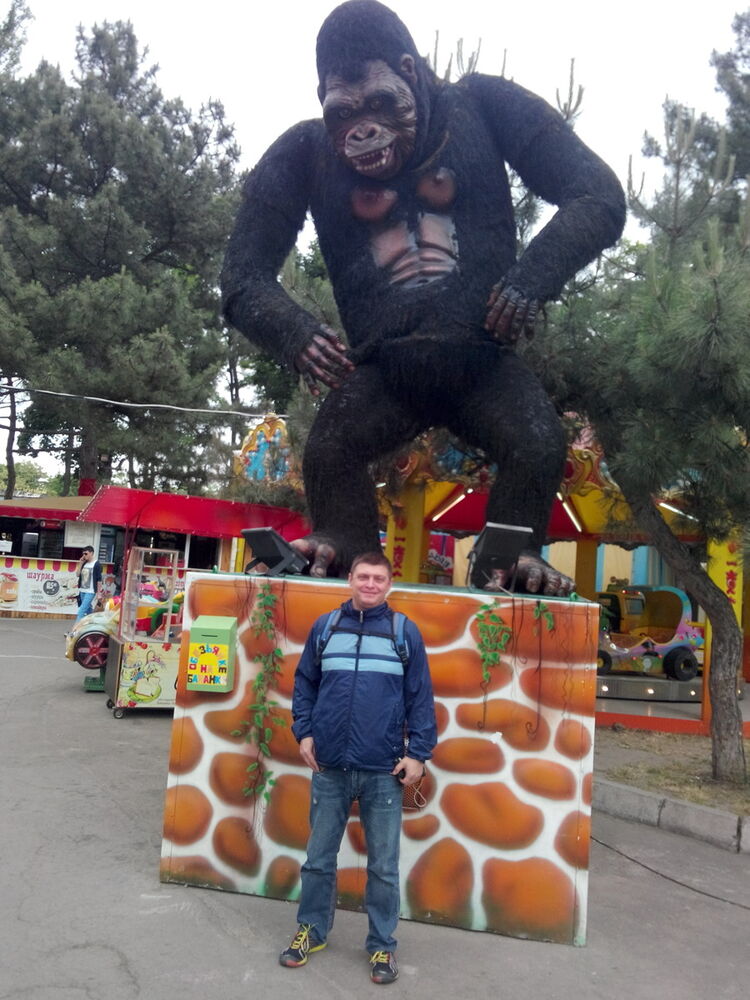  ,   Oleg, 47 ,   